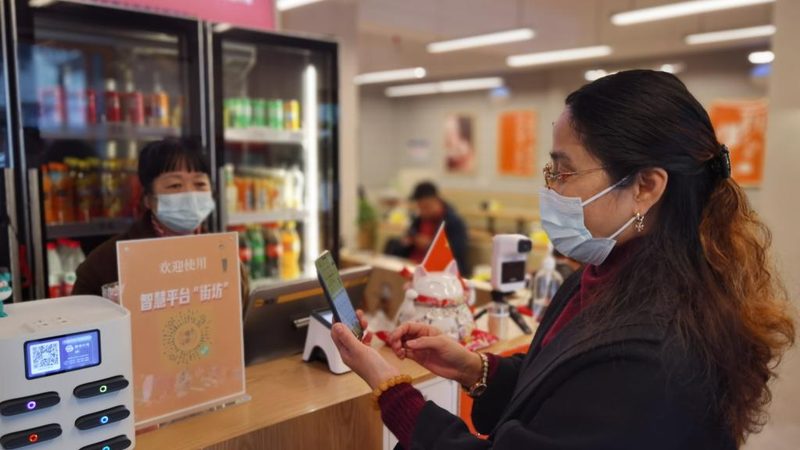 热水器底部漏水，可能是由于以下几种原因造成的：